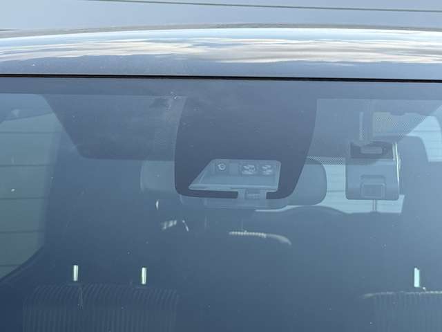 衝突軽減ブレーキ搭載！運転支援システムも多数搭載で安心です！
