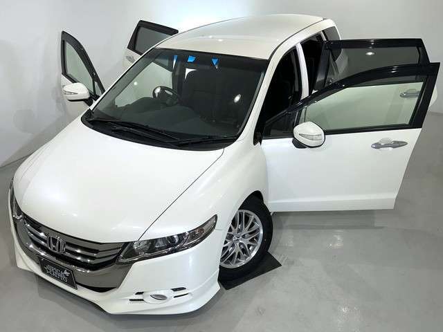 ☆数ある中から当社の車両を閲覧いただきまして、誠にありがとうございます☆公式ラインのお問い合わせで、納車前に［ウイルス対策・抗菌消臭］車内施工をサービス致します。☆　公式ラインID：＠139rzrqn