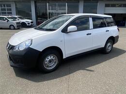 ニッサン　NV150AD　VE　4WD/エマ-ジョンシーブレーキ/100Vコンセント/ETC/電動格納サイドミラー/フロントパワーウィンド/ドライブレコーダー/ヘッドライトレベライザー