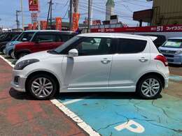 当店の在庫展示車はもちろん、グループ全店の在庫車の中から、ご希望に合ったお車をご提案させて頂きます。