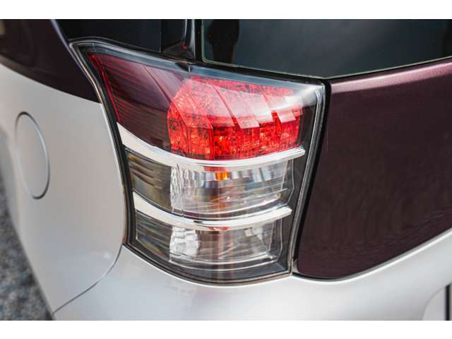 トヨタIQ 1.3 トヨタ iQ 1.3 130G レザーパッケージ フルオプション の中古車
