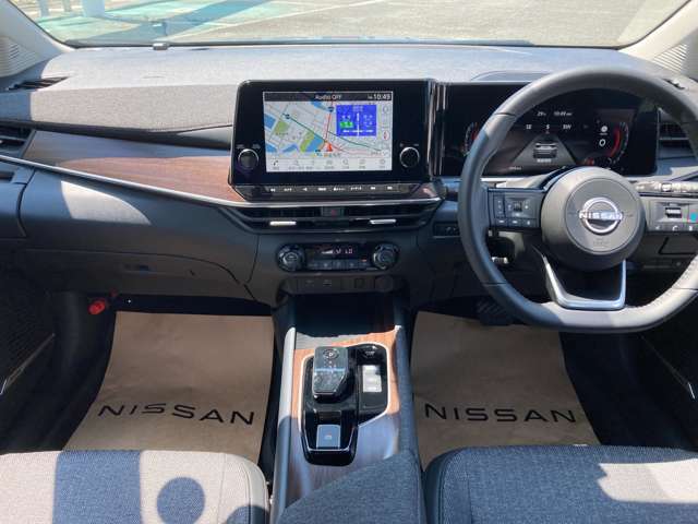 車体、内装きれいなお車です！自分好みの内装にするのもワクワクしますね♪