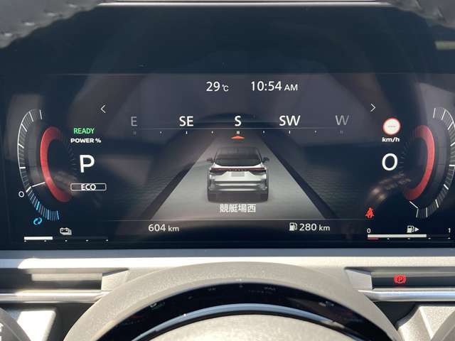 メーター中央部にアドバンスドドライブアシストディスプレイがあり、ドライバーに必要な車両情報を表示してくれます♪