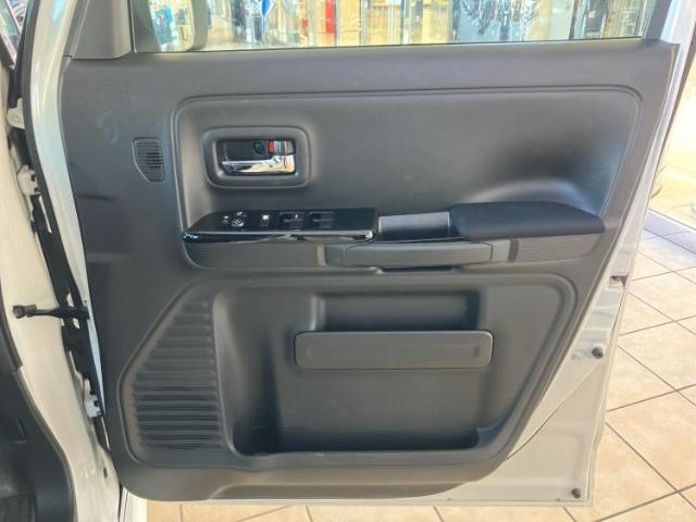 WECARSの在庫ページをご覧いただき誠にありがとうございます！WECARSは「お客様第一」をモットーにお客様のカーライフを全力でサポートいたします！