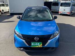 お車の車検・オイル交換・修理・鈑金塗装・ガラス修理・デントリペア・ボディコーティングなども幅広く対応しております。その際は無料で代車を貸し出し致します。車の事は何でもお任せください！