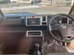 当店の販売車輛はご納車前にルームクリーニングと外装磨きを実施します☆ピカピカの状態でご納車いたします★