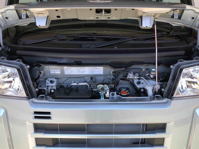 エンジンルームリフレッシュ済！弊社のサービスマンがしっかり点検整備致します。納車時には点検記録簿もご確認頂けます。