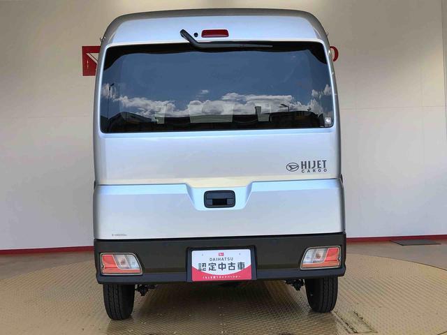 中古車は一物一価、同じようなお車でも、整備状況、内外装の状態など様々です。