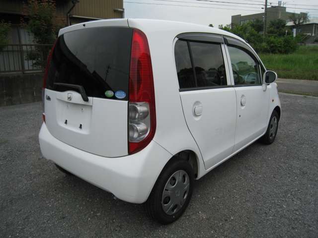 この度は当店のお車をご覧になっていただき、誠にありがとうございます。ぜひじっくりとご検討下さい。気軽にお問合せ・お見積りお待ちしております。