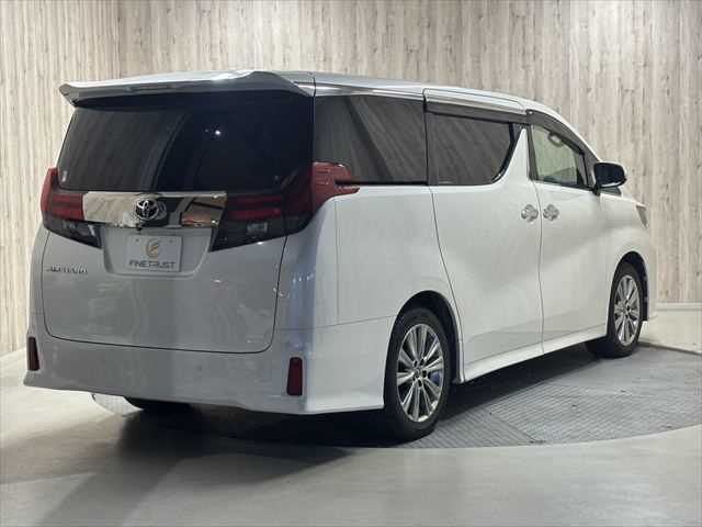 徹底した機関系チェック、入庫点検・納車前は法定整備を実施しております。ご安心ください！！