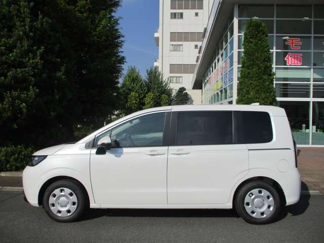 左右見やすく運転しやすいです！！