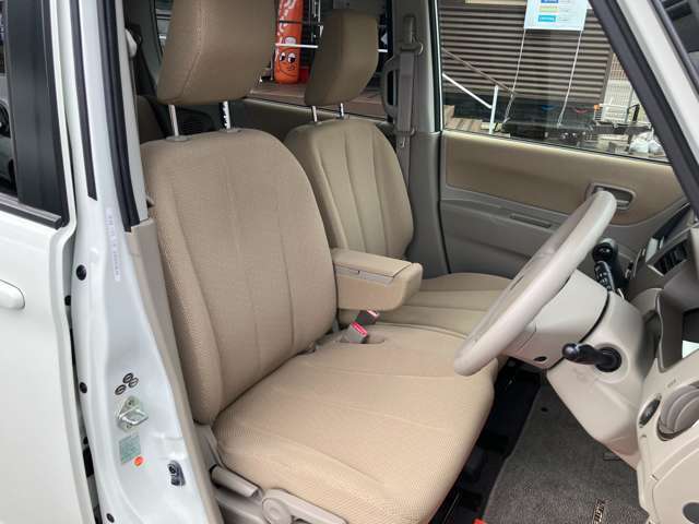 【店内】キッズスペースもございますので、お子様連れでもお気軽にお越しください！ゆっくり愛車選びをしていただけます♪