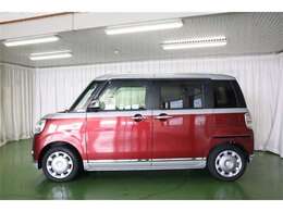 両側パワースライドドア付きだから、狭い駐車スペースなどでの 乗り降りラクラク！