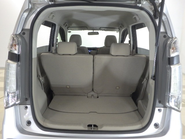 軽自動車でも荷室容量はお任せください。