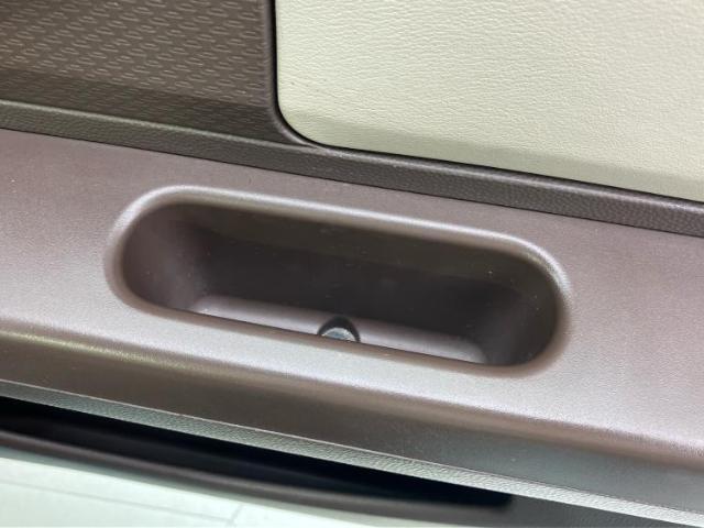 WECARS（ウィーカーズ）は全国250店舗展開！作業の都合上、車両をご覧頂けない場合がございます。来店前にお問合せ下さい