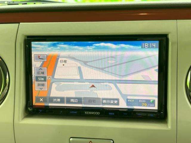 WECARSの店舗にはキッズコーナーがございます！お子様連れのお客様もごゆっくり車選びをお楽しみいただける空間です！