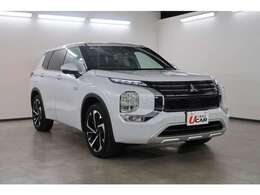 ご来店希望ございましたら、在庫商談状況によりクルマをご覧いただけないケースがございますので、事前にお電話でご確認のうえでご来店下さい。