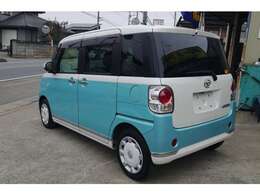 スモークガラスで外から室内が見えにくい！！