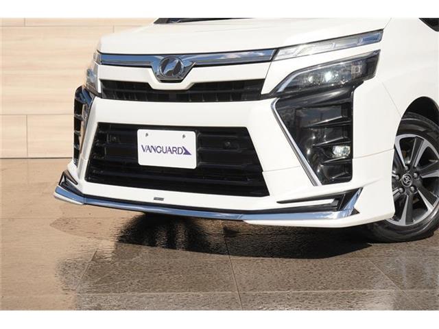 大人気ディーラーオプションのモデリスタ製フロントスポイラー装備☆モデリスタとは、純正品質ながらスタイリッシュでスポーティーにドレスアップしてくれるカスタマイズブランドです☆