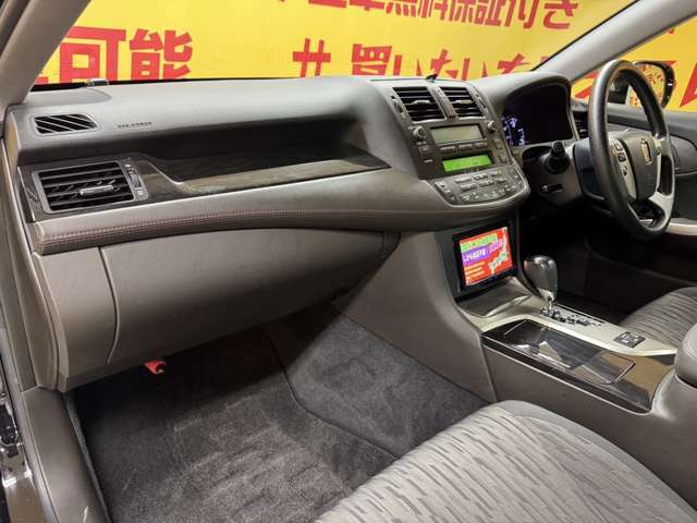 自社ローン カーライフTOKYO店！ カーセンサー掲載車以外にも在庫車輌多数！200台以上在庫しております！お探しの車が見つかります♪お気軽にご相談ください♪詳しくは弊社ホームページまで　→　http://loanok.jp