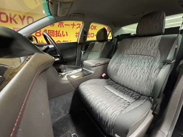 自社ローン カーライフTOKYO店！ カーセンサー掲載車以外にも在庫車輌多数！200台以上在庫しております！お探しの車が見つかります♪お気軽にご相談ください♪詳しくは弊社ホームページまで　→　http://loanok.jp