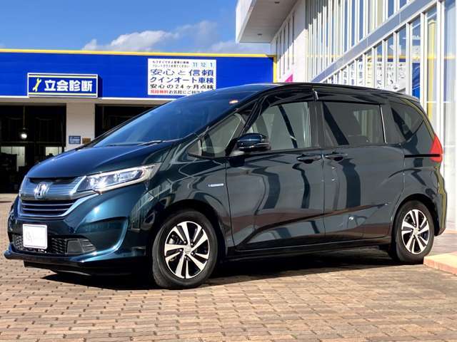 自社指定車検工場併設しております！アフターメンテナンスもお任せください！