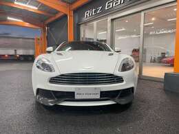 当店の展示車をご覧頂きありがとうございます！お車の内容は写真とコメントにて説明しておりますが、ご不明点がある場合は、別途お電話にてお問い合わせ下さい！