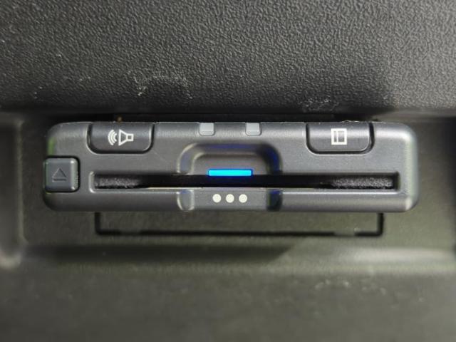お車に合わせて無料保証以外にも、保証範囲、期間、距離を拡充させた有料保証もご用意しております！中古車の購入が初めてで不安・・・というお客様もご安心ください！