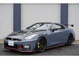 走行129km　NISMOスポーツリセッティング　屋内保管　禁煙車　新車保証