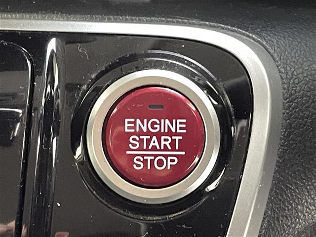 【運転席操作部】快適なドライブを楽しむための機能が装備されています！運転席から触れるので、使いやすいです！除菌プランいれていただくと、さらに清潔で安心していただけます！