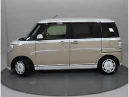 後席両側電動スライドドア☆　小さなお子様の乗り降りも気楽に行えます。荷物で手一杯の際も、アクションスイッチでドアの開閉ができる上、開口部も広いため大きな物でも一人で積込みが行いやすいです！