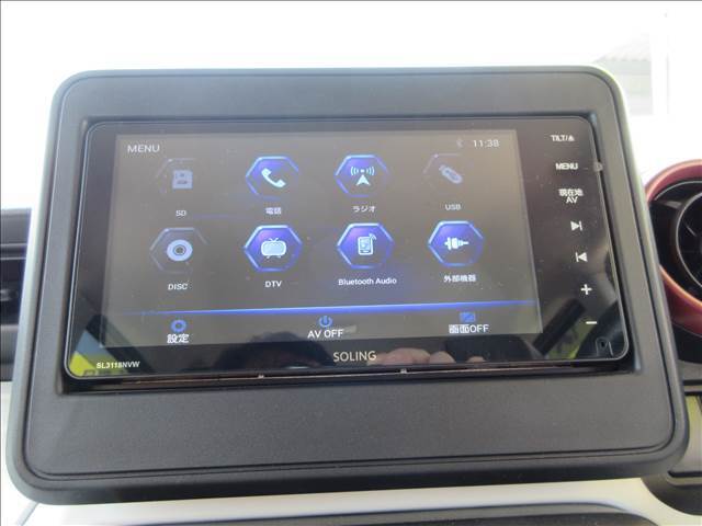 ナビ・フルセグTV・Bluetooth・CD再生