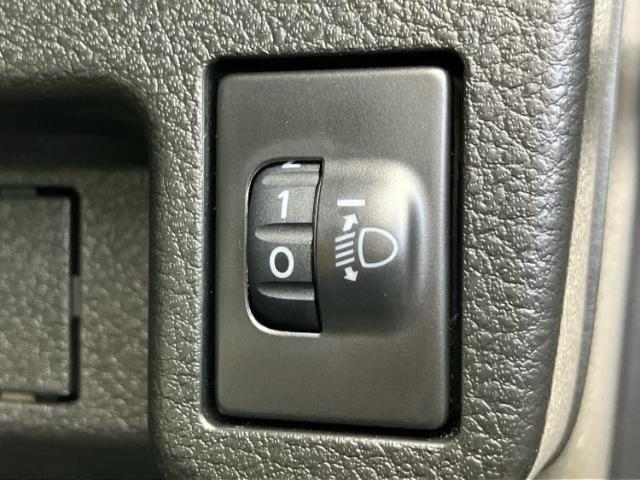 お車に合わせて無料保証以外にも、保証範囲、期間、距離を拡充させた有料保証もご用意しております！中古車の購入が初めてで不安・・・というお客様もご安心ください！