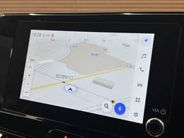 純正マルチナビゲーション搭載。フルセグTV、Bluetoothお楽しみいただけます。