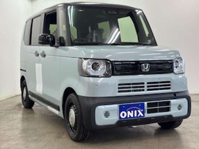 当店はお客様との会話を通じて、ライフスタイルに合ったクルマ購入の実現に尽力します。