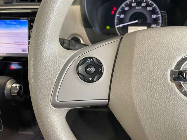 ステアリングオーディオスイッチ☆オーディオやナビと連動させればハンドル内での操作が可能になりより快適なドライブを安全にお楽しみいただけます！