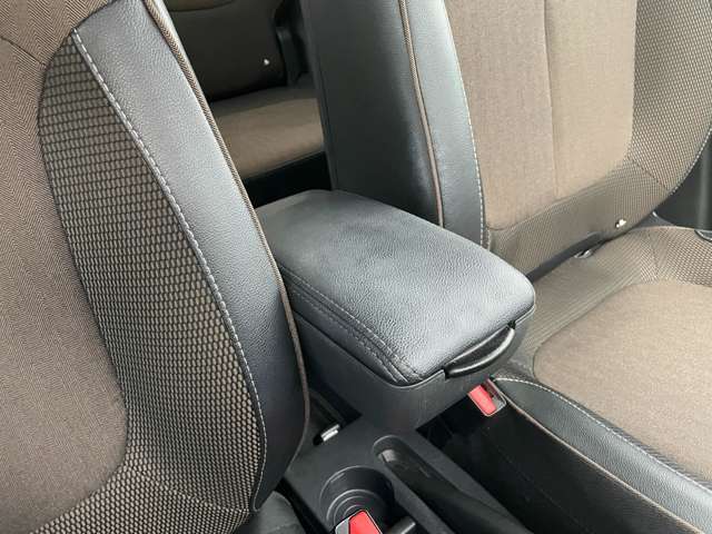 ぜひ厳選したドイツプレミアムブランドのお車を、見て・触って・比べてください！
