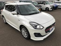 走行安定性が高く、走りが楽しい車です☆