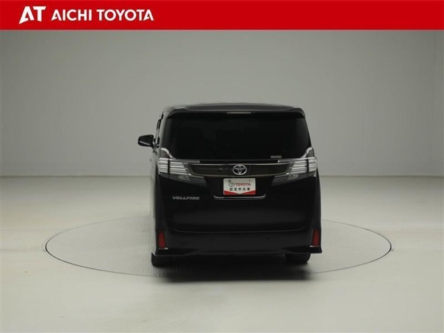 『TOYOTA認定中古車』は「まるごとクリーニング」で綺麗な内外装、「車両検査証」はプロによるチェック、買ってからも安心の「ロングラン保証」、3つの安心安全を標準装備したトヨタのブランドU-Carです