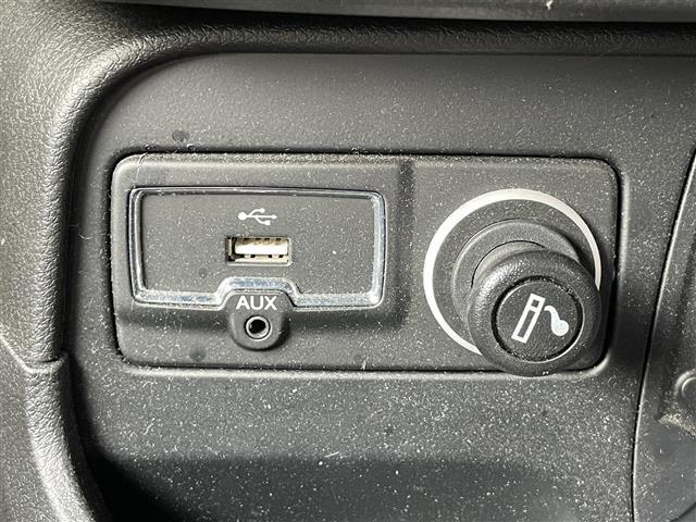 店舗にて現車の確認も頂けますので、お電話で在庫のご確認の上是非ご来店くださいませ！！！