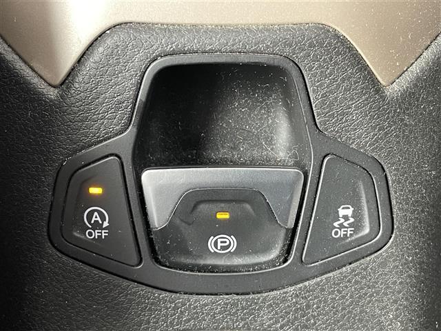 店舗にて現車の確認も頂けますので、お電話で在庫のご確認の上是非ご来店くださいませ！！！