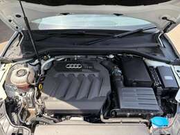 Audi最新モデルはもちろん、認定中古車も展示中。試乗車も豊富にご用意して皆様のご来場をスタッフ一同お待ち申し上げております。