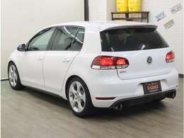 【ご予約のお願い】少人数経営につき、ご対応できない場合がありますので、ご来店は「事前予約」をおすすめしております。前営業日までにご連絡をお願いします。※先約制となりますので予めご了承下さい。