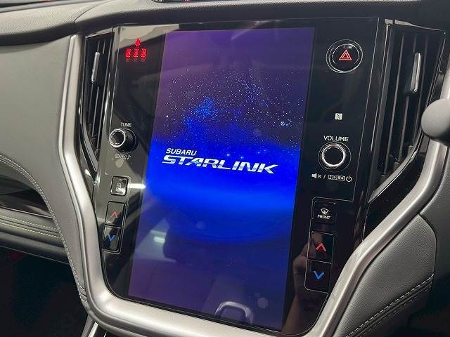 【純正11.6インチナビ】地デジもついて多機能なモデルです。最新ナビもお取扱いございます。こだわりの機種などございましたらご相談ください