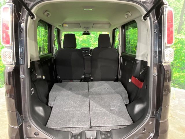 普段のお買い物や通勤、送迎等に十分な荷室スペースを確保しております。セカンドシートを倒すと、大きな荷物の積載も可能です♪