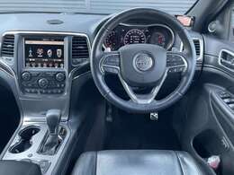 遠方のご納車の際も我々がしっかりサポートさせて頂きます。お気軽にスタッフまでご相談下さい。