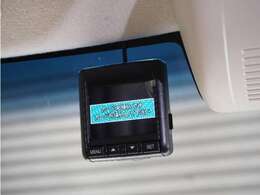 【ドライブレコーダー】万が一のときにしっかりと証拠を残しましょう！旅の思い出をドライブ映像としても残せます！　わずかなご負担で最新機種の装着も可能です。お気軽にお申し付けください。