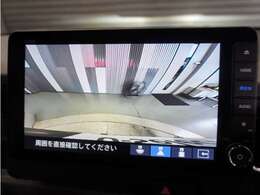 【バックカメラ】後退時も安心。リバース連動で画面が切り替わるのでとっても便利。