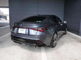 こちらのお車は富山県在住の方に販売させていただいております。