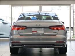後続車両から長く見られるリヤスタイルも、Audiらしく上品で洗練されたデザインで見る人を惹きつけます。